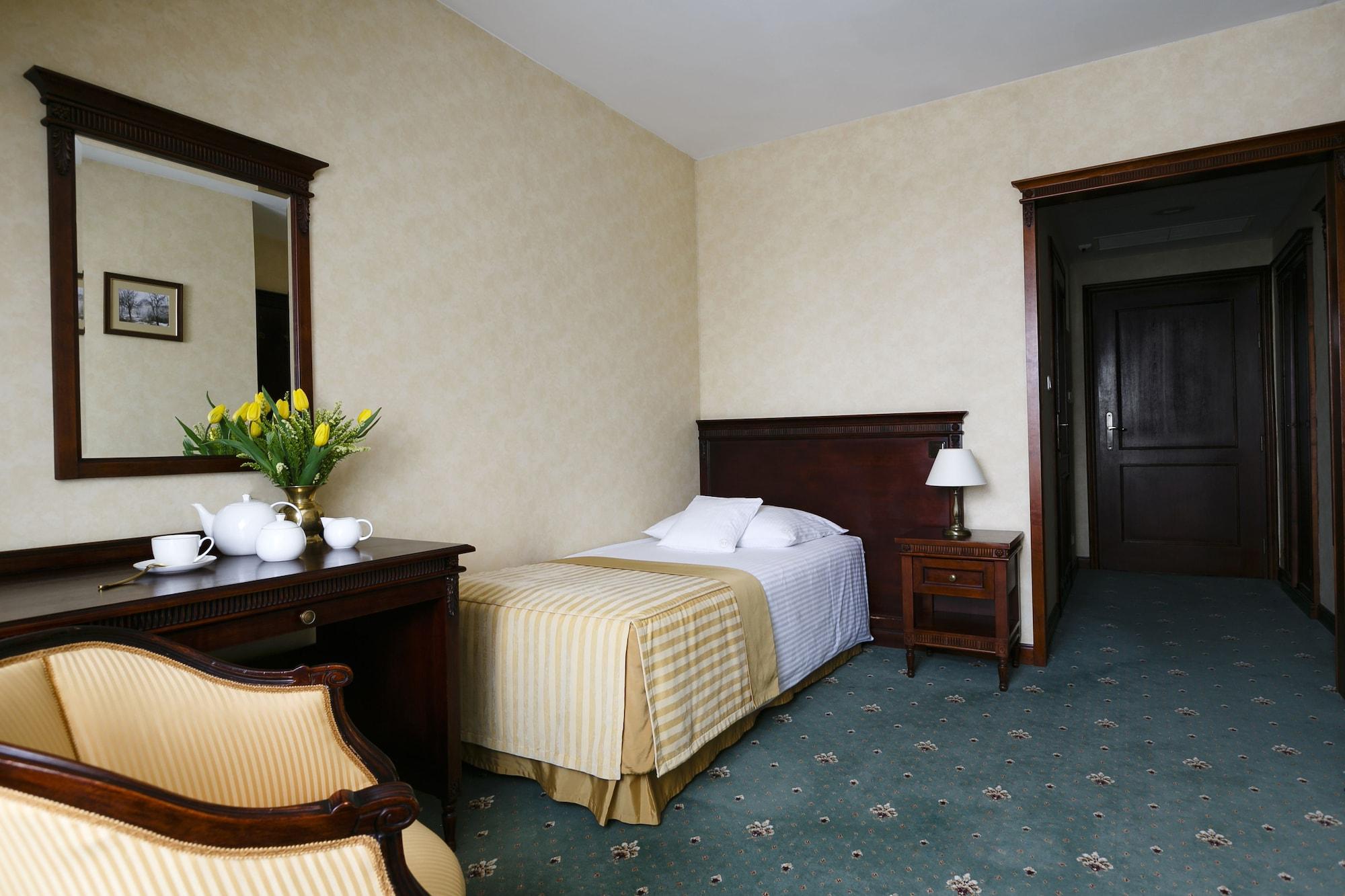 Turowka Hotel & Spa Wieliczka Buitenkant foto
